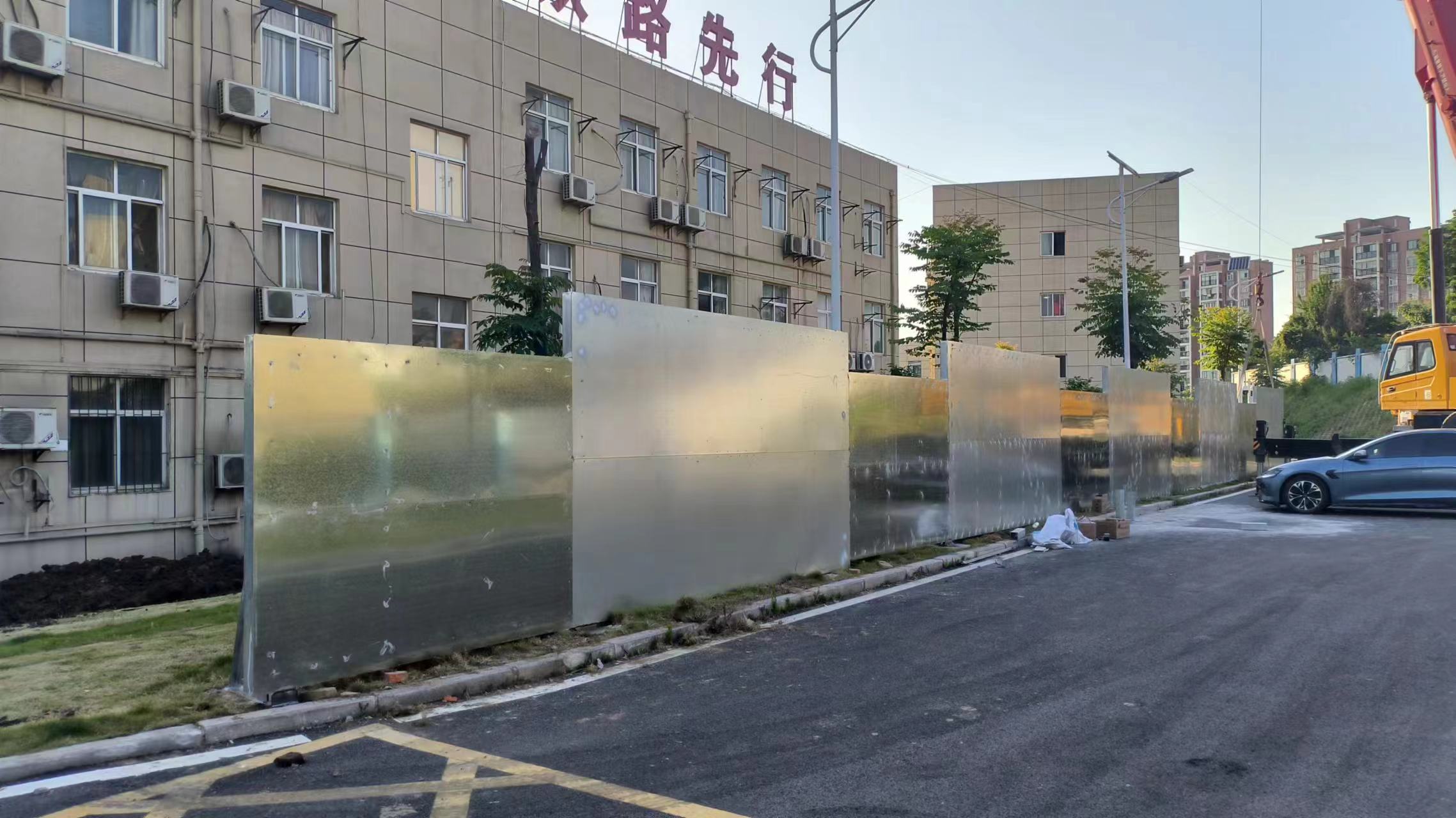 廣告牆3.jpg